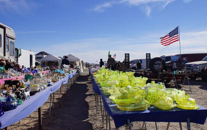 A picture of the Quartzsite gem show and museum